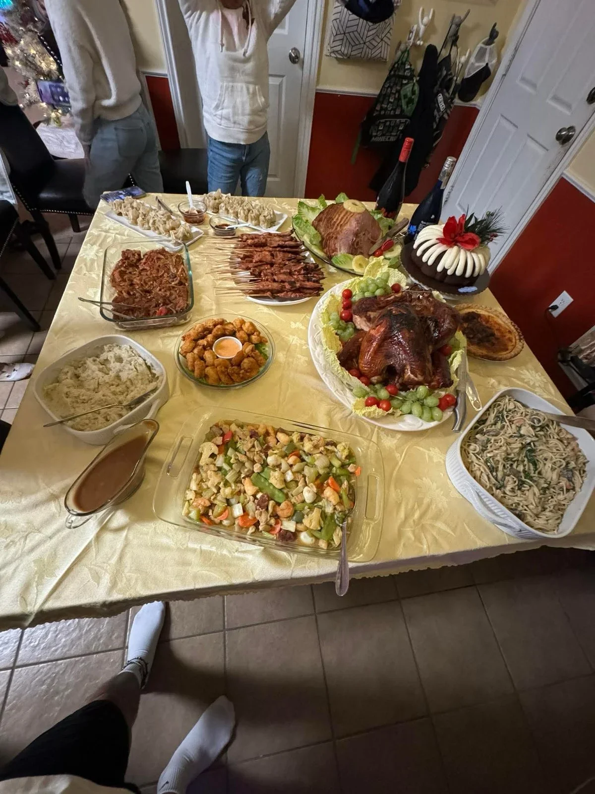 1764305078211.webp